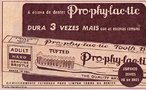 Imagem de uma propaganda de uma escova de dentes, veiculada nos anos 1930. Por meio dessa imagem pode-se trabalhar com as especificidades do gnero publicitrio.  </br></br> Palavras-chave: Gnero textual. Publicidade. Linguagem verbal. Linguagem no verbal. Escova de dente. 