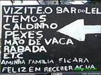 Imagem de uma placa que contm erro ortogrfico. A imagem pode ser utilizada para exemplificar o gnero placa, bem como para discutir o letramento e a precariedade no uso da norma padro da lngua portuguesa. <br/><br/> Palavras-chave: Placa. Norma padro. Ortografia. Letramento.